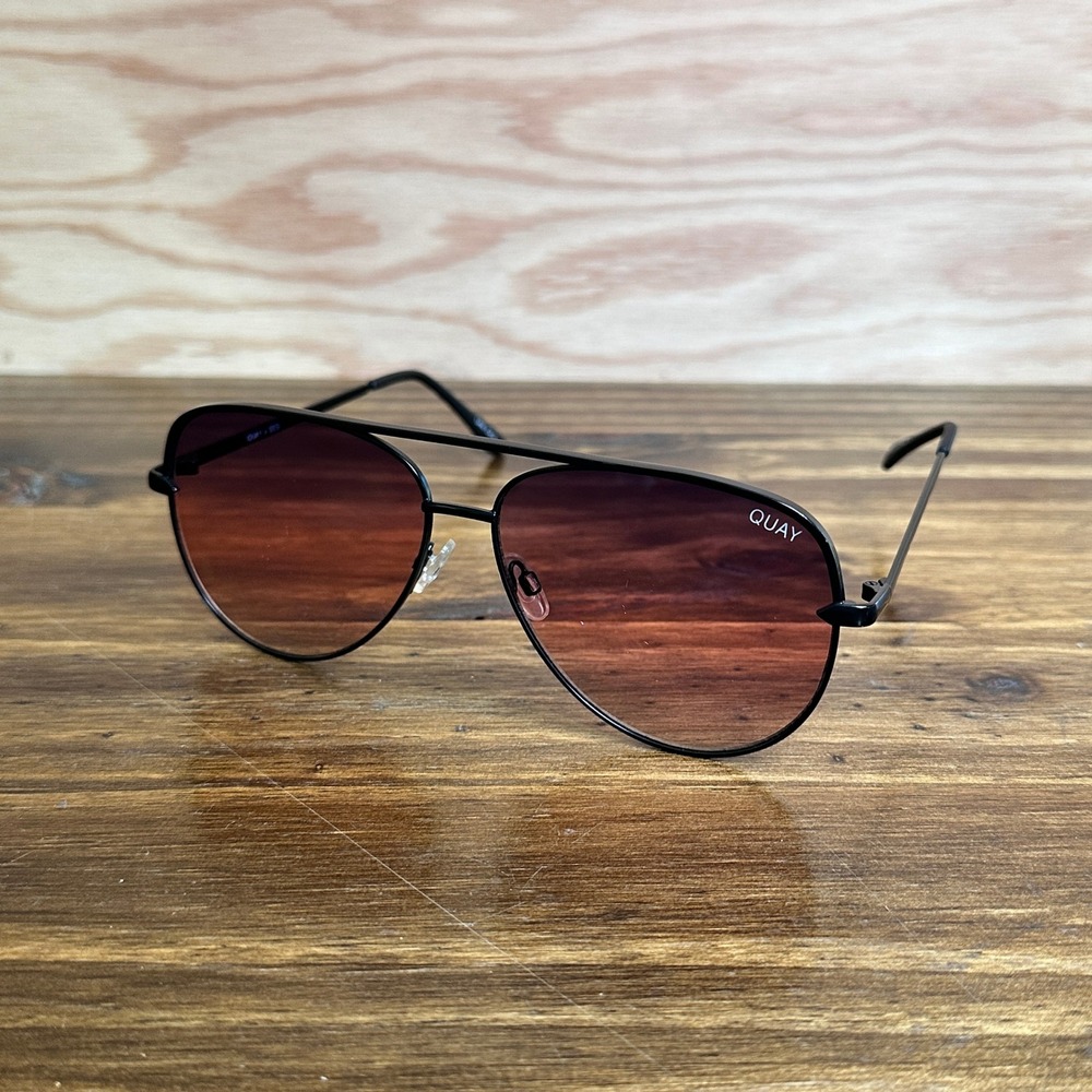 Quay X Desi Sahara Sunglasses Women OS Black Aviator Collab Gradient Lens